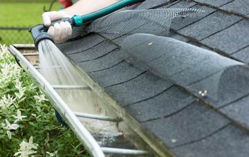 Hoo Hole gutter cleaning costs